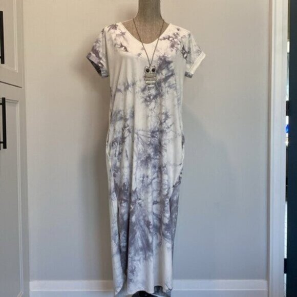 Luna white and gray dress size small - Picture 4 of 16